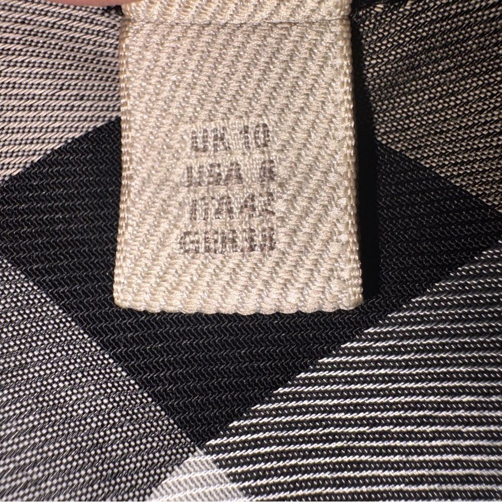 Burberry Brit Black Double-Breasted Trench Coat - Picture 13 of 16